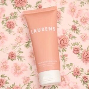 Lauren’s Skincare Vanilla Almond Body Scrub NIB